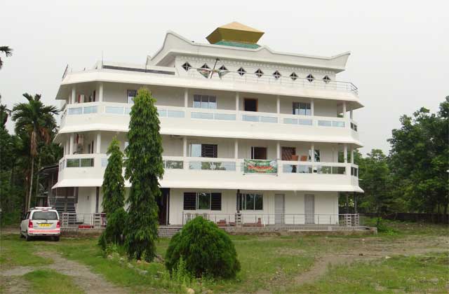 Resort Pagoda